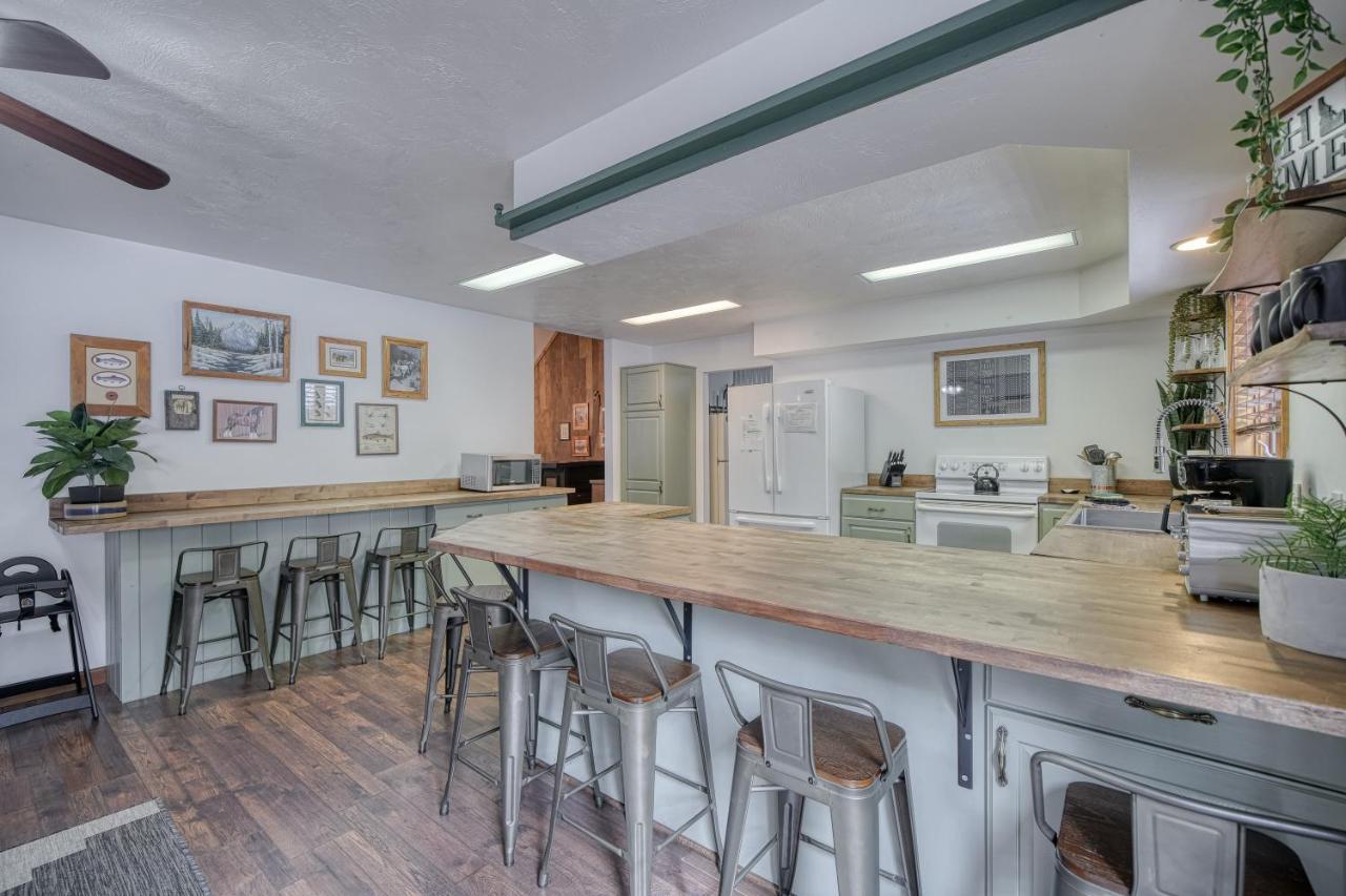 Wapiti View 6-Bedroom Cabin 28Mins To Yellowstone Island Park Εξωτερικό φωτογραφία