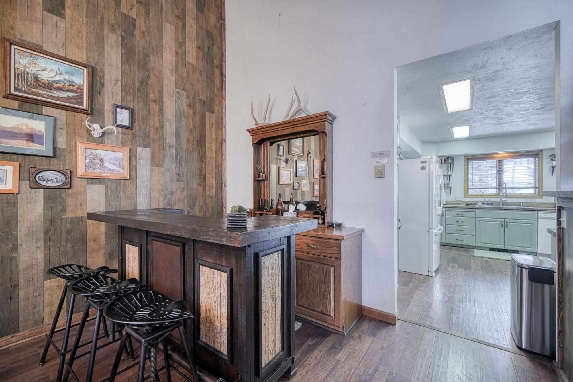 Wapiti View 6-Bedroom Cabin 28Mins To Yellowstone Island Park Εξωτερικό φωτογραφία